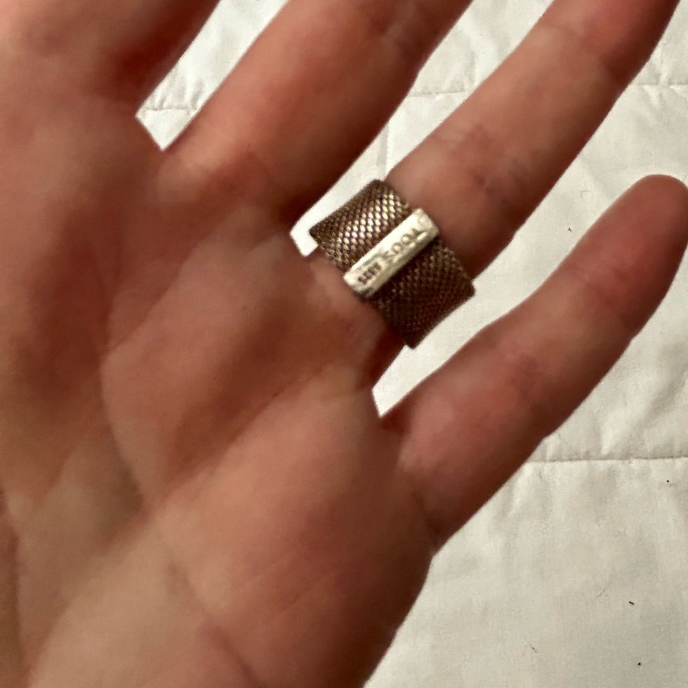 Tous Silver Mesh Ring with Silver Bear Motif - Picture 2 of 7